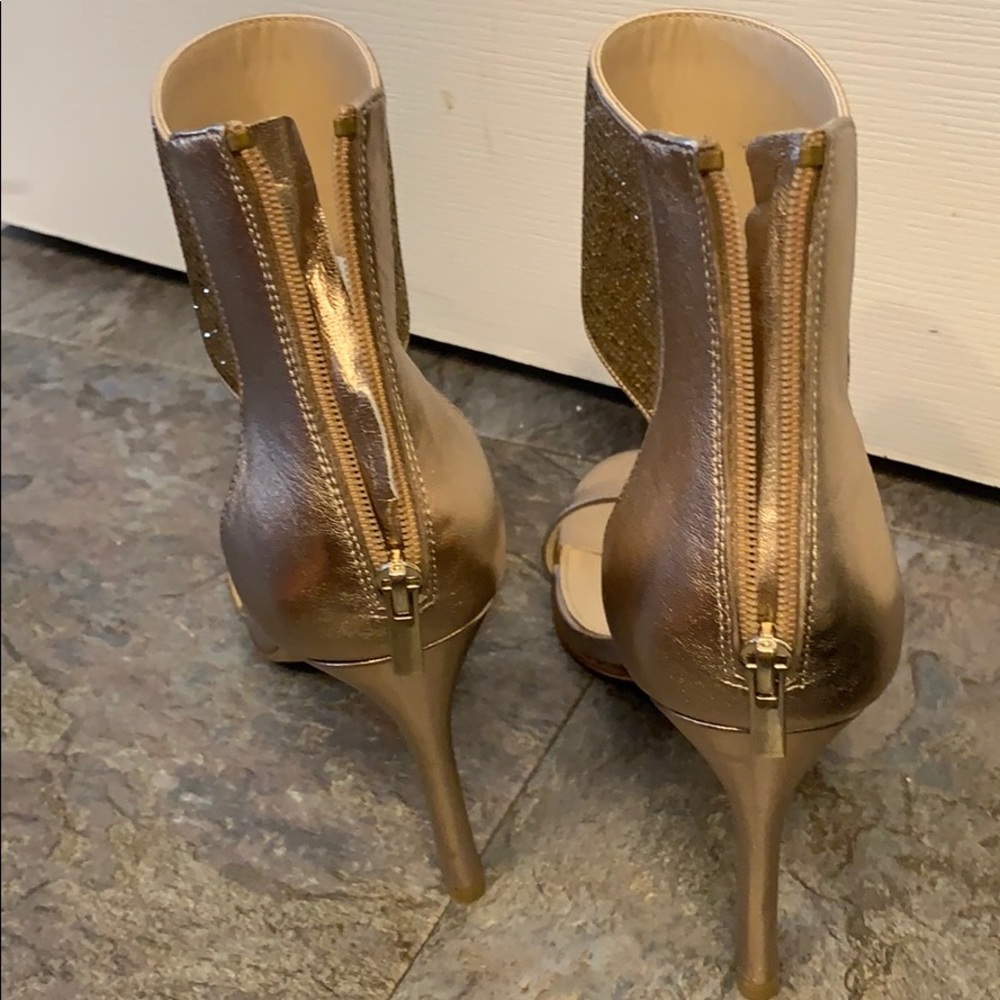 Open Toe Pumps - image 4